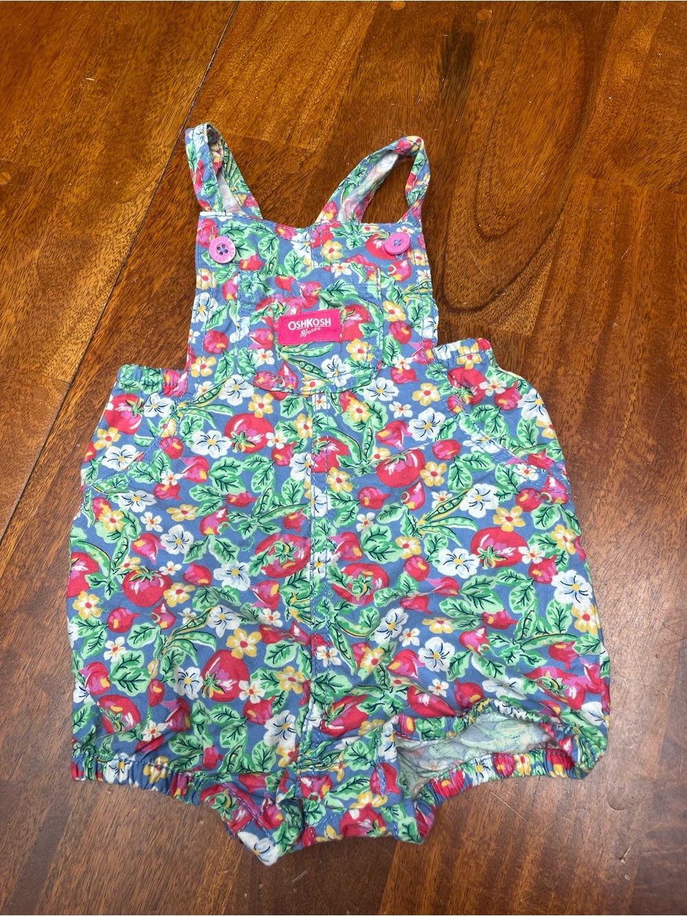 Oshkosh b’gosh baby overalls radishes 9 month